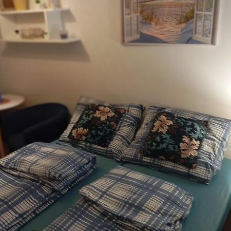Pokoje Goscinne U Aleksandry Hel Habitación foto