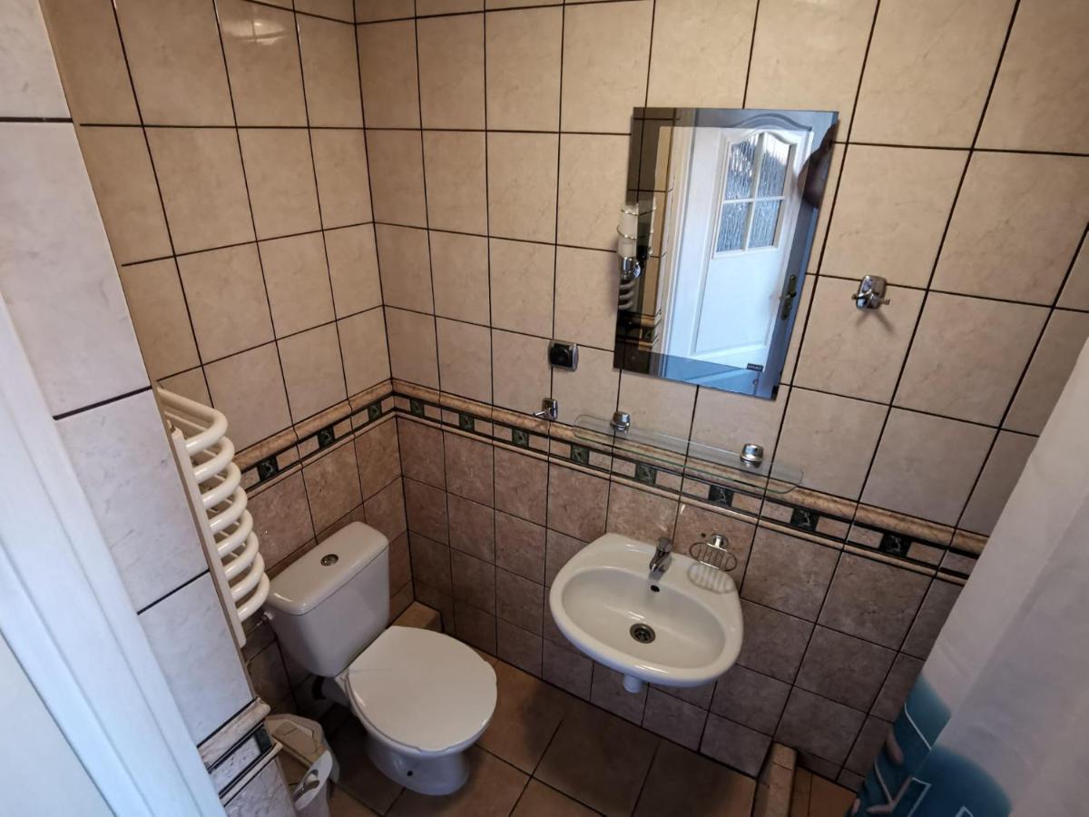 Pokoje Goscinne U Aleksandry Hel Exterior foto